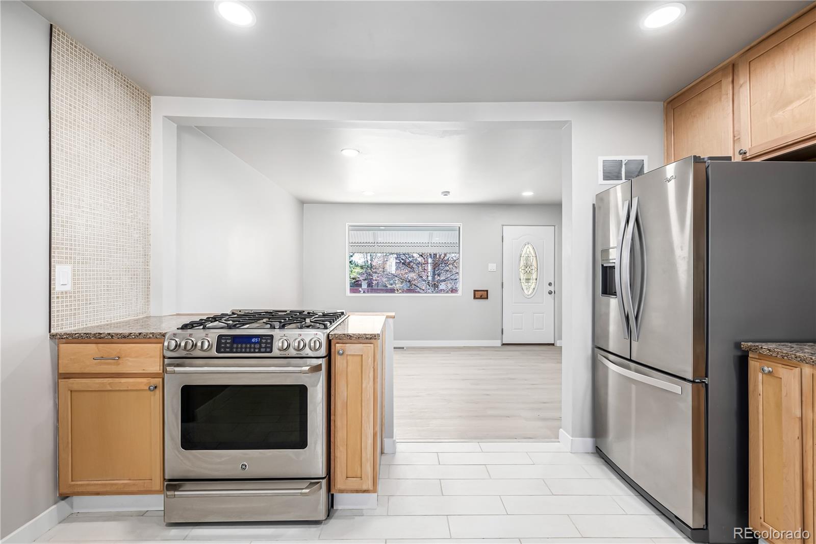 MLS Image #6 for 3430 n clayton street,denver, Colorado