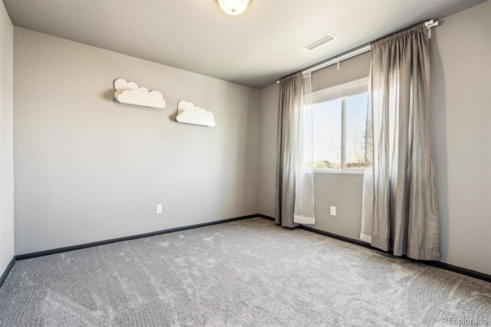 MLS Image #12 for 735  stonehaven street,dacono, Colorado