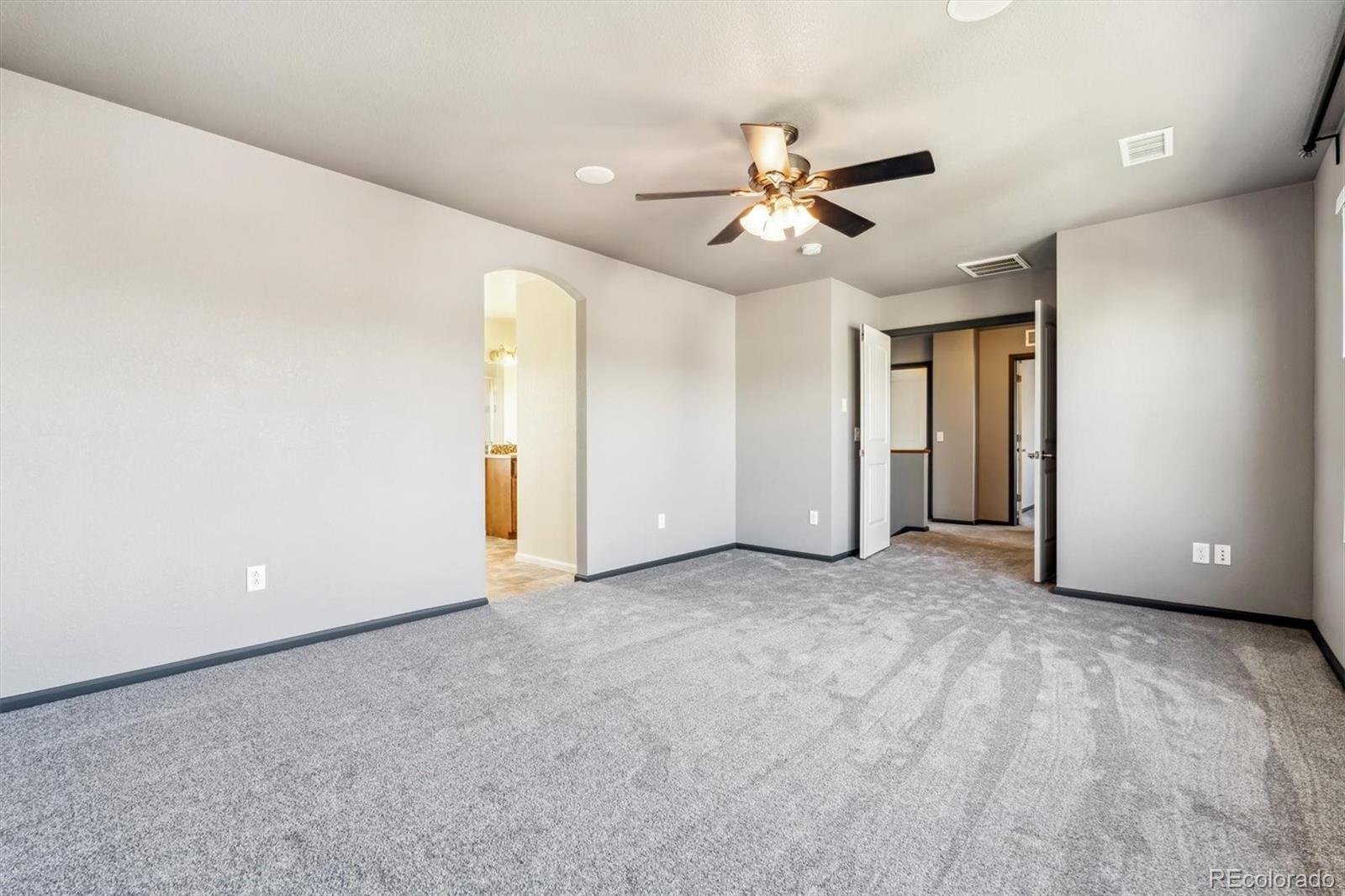 MLS Image #15 for 735  stonehaven street,dacono, Colorado