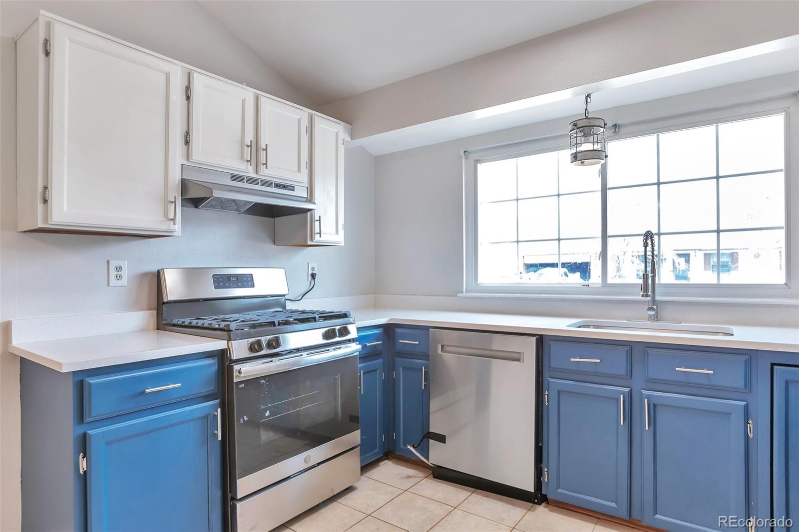 MLS Image #6 for 17856 e tennessee place,aurora, Colorado
