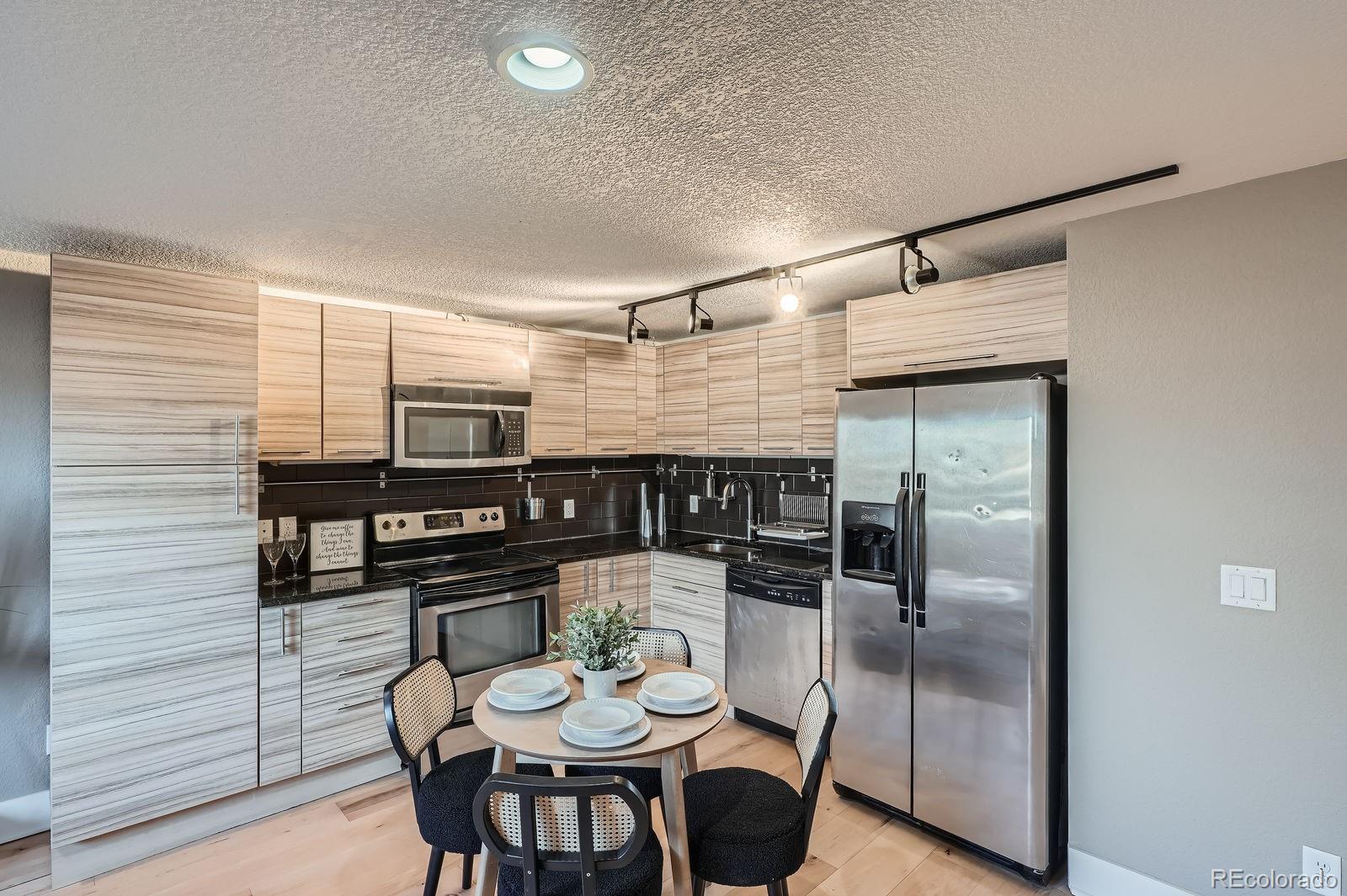 MLS Image #2 for 120 s pennsylvania street,denver, Colorado