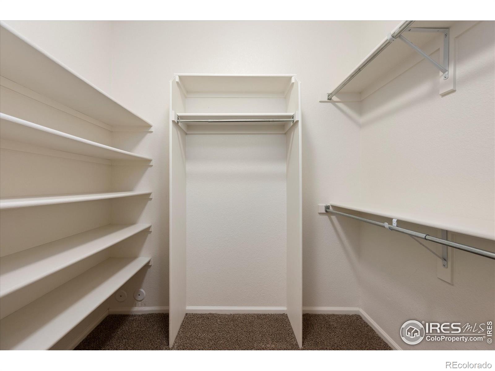 MLS Image #17 for 1921  grays peak drive,loveland, Colorado