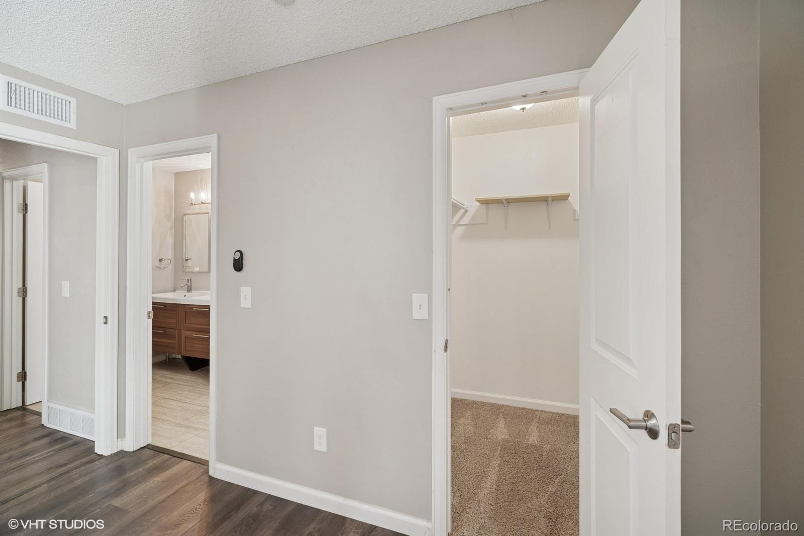 MLS Image #10 for 4762 s clay court,englewood, Colorado