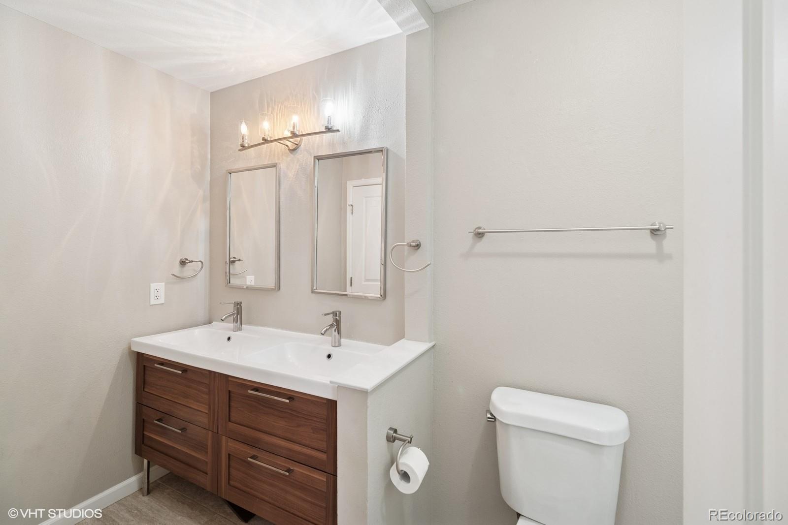 MLS Image #11 for 4762 s clay court,englewood, Colorado