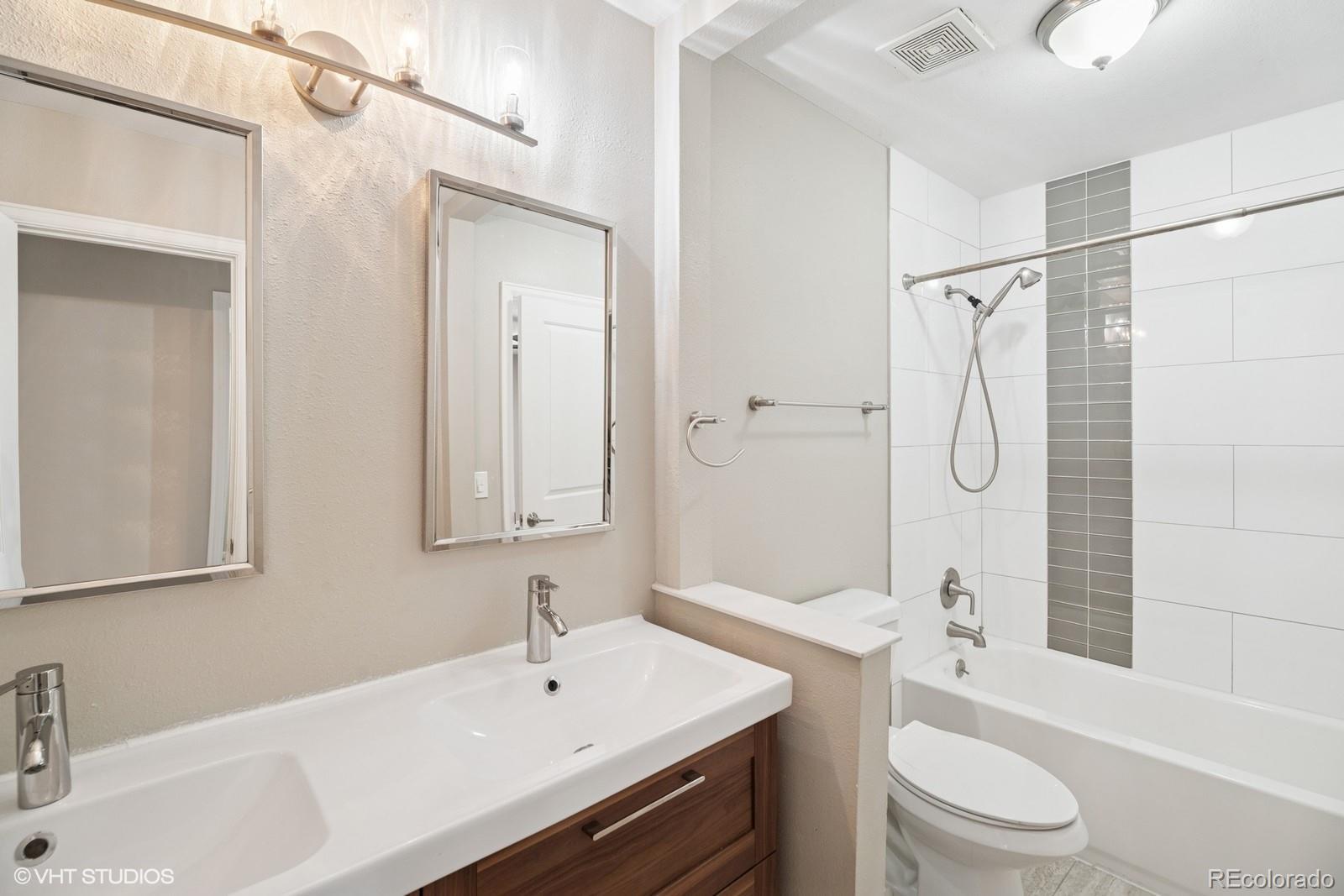 MLS Image #12 for 4762 s clay court,englewood, Colorado