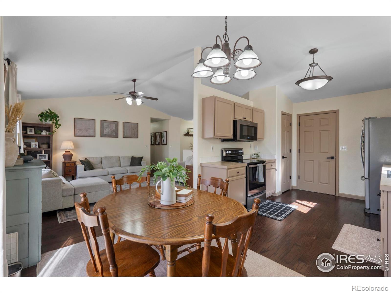 MLS Image #12 for 302 e 28th st dr,greeley, Colorado