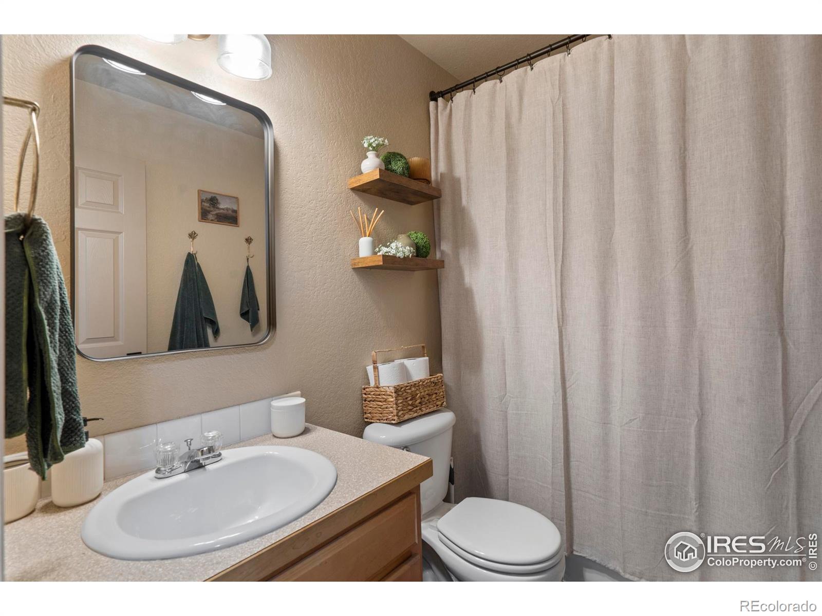 MLS Image #20 for 302 e 28th st dr,greeley, Colorado
