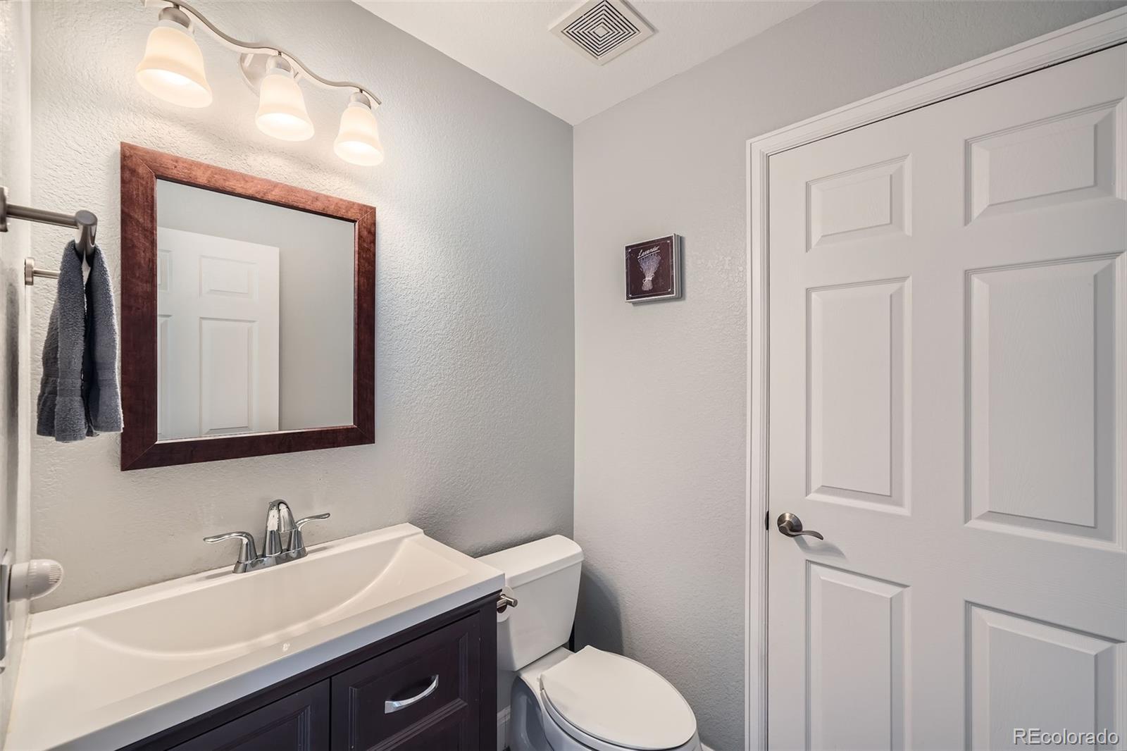 MLS Image #10 for 6530 s tabor street,littleton, Colorado