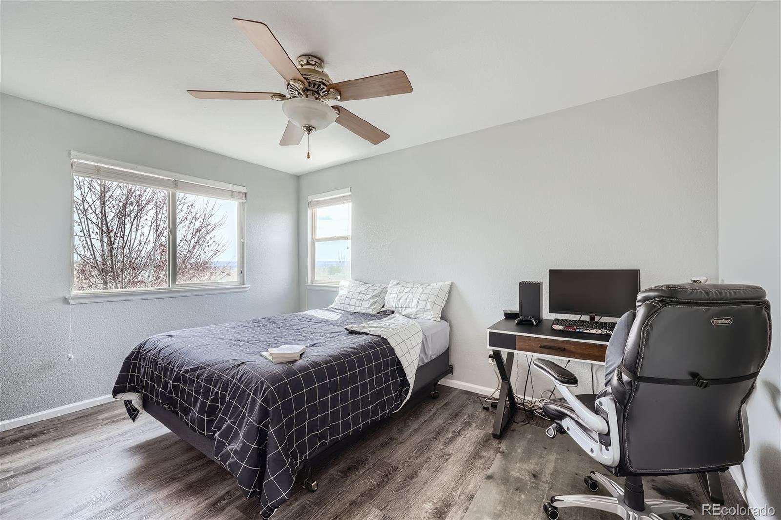 MLS Image #16 for 6530 s tabor street,littleton, Colorado