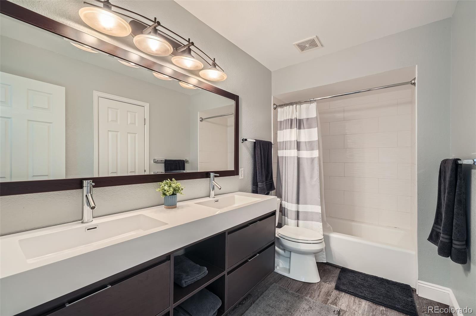 MLS Image #18 for 6530 s tabor street,littleton, Colorado