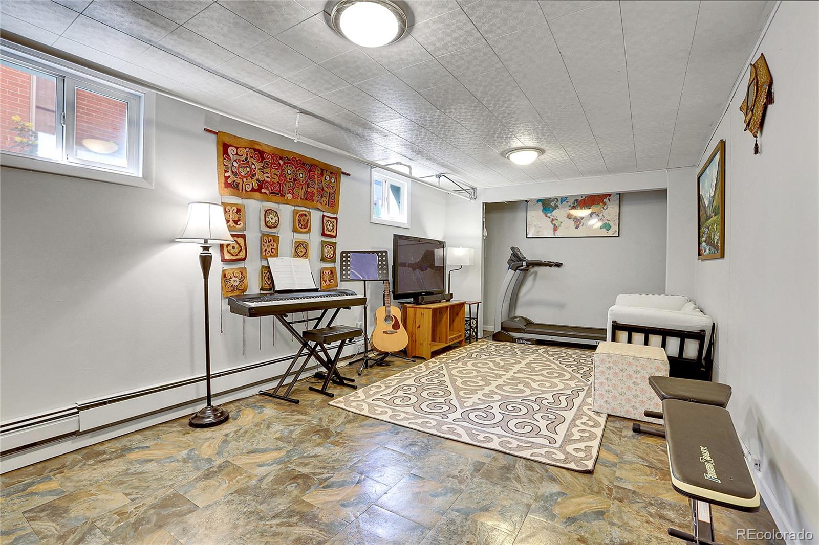 MLS Image #16 for 161 s pearl street,denver, Colorado