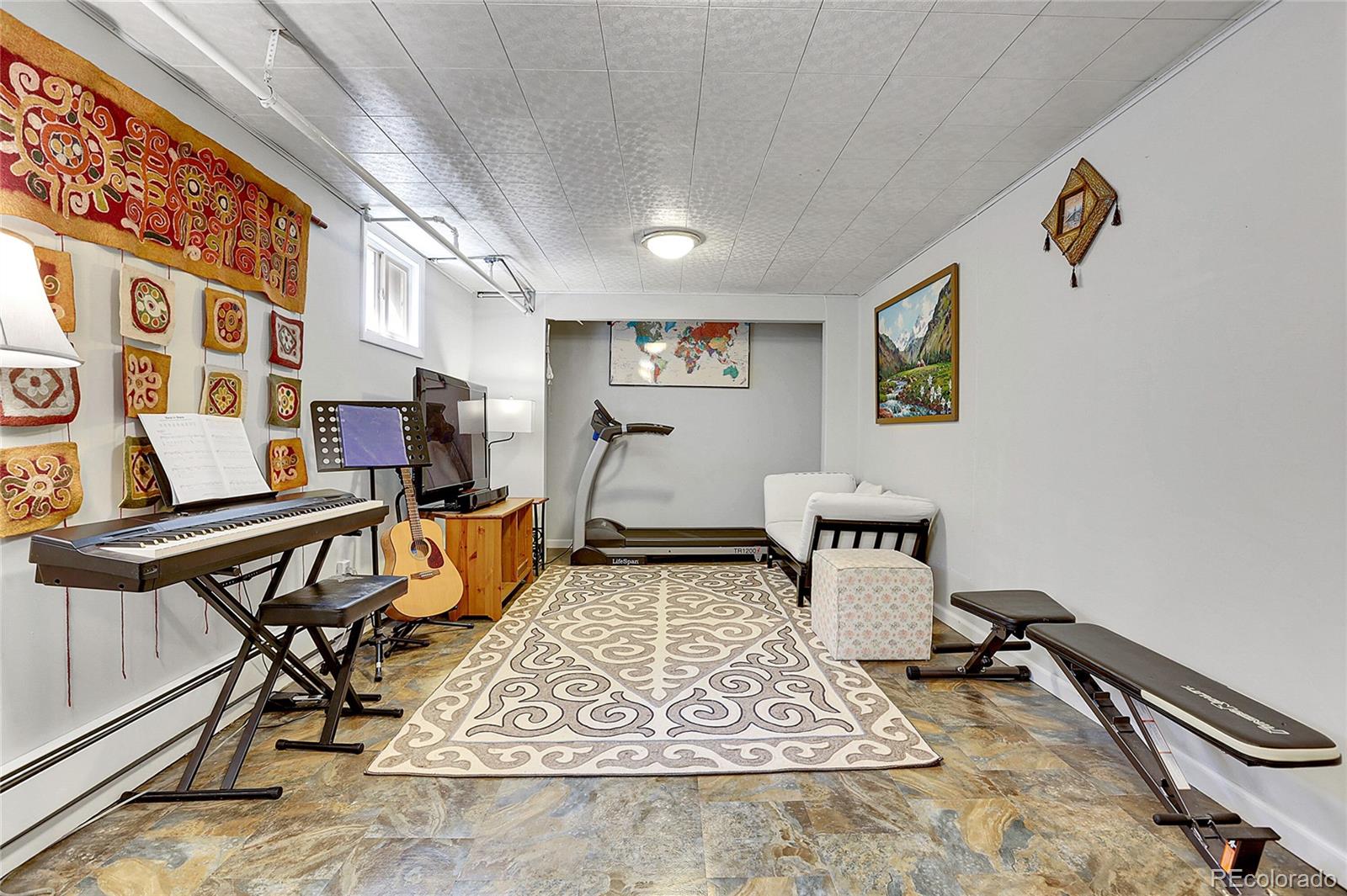 MLS Image #17 for 161 s pearl street,denver, Colorado