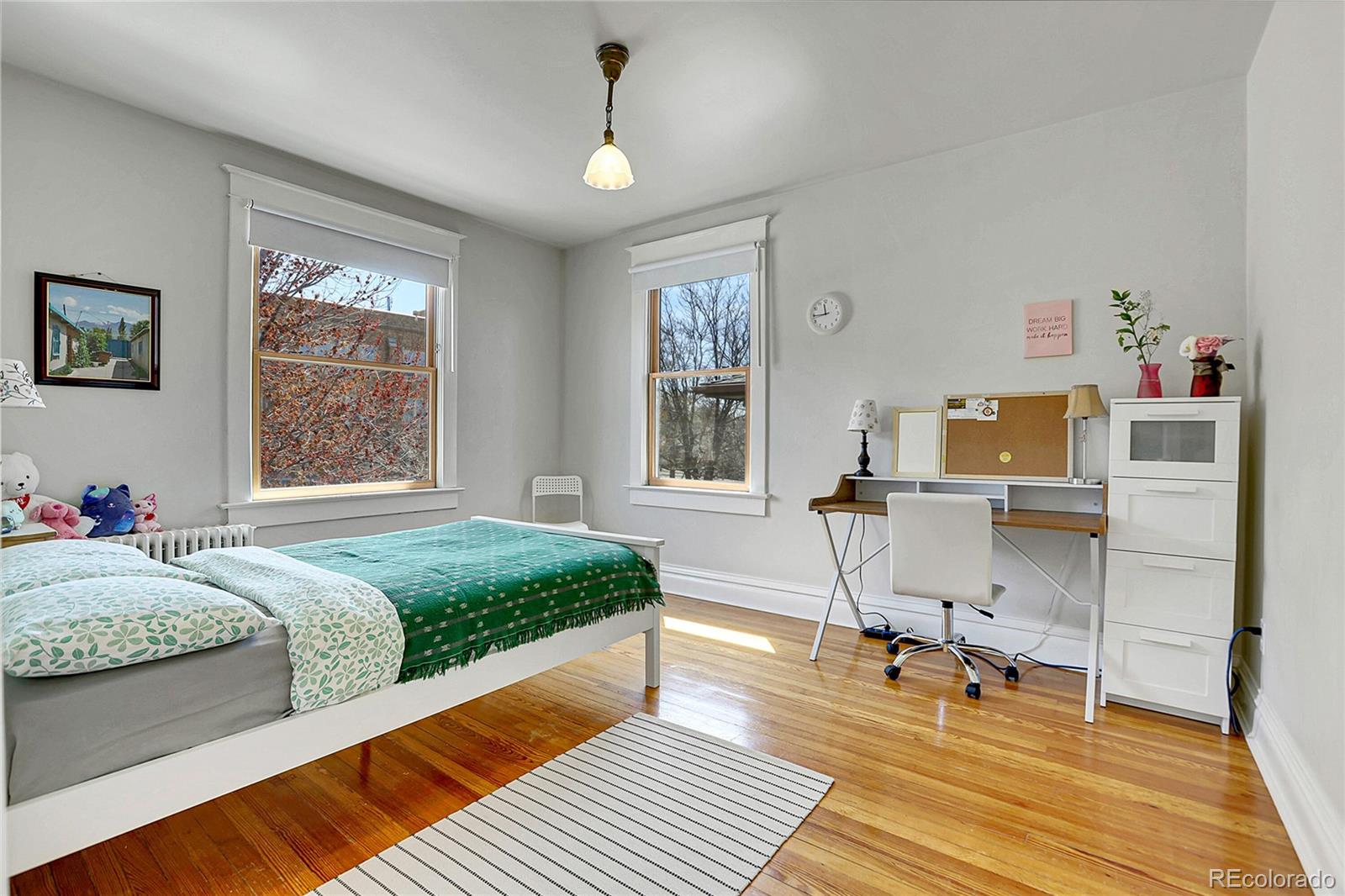 MLS Image #22 for 161 s pearl street,denver, Colorado