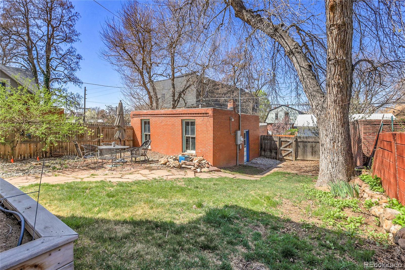 MLS Image #35 for 161 s pearl street,denver, Colorado