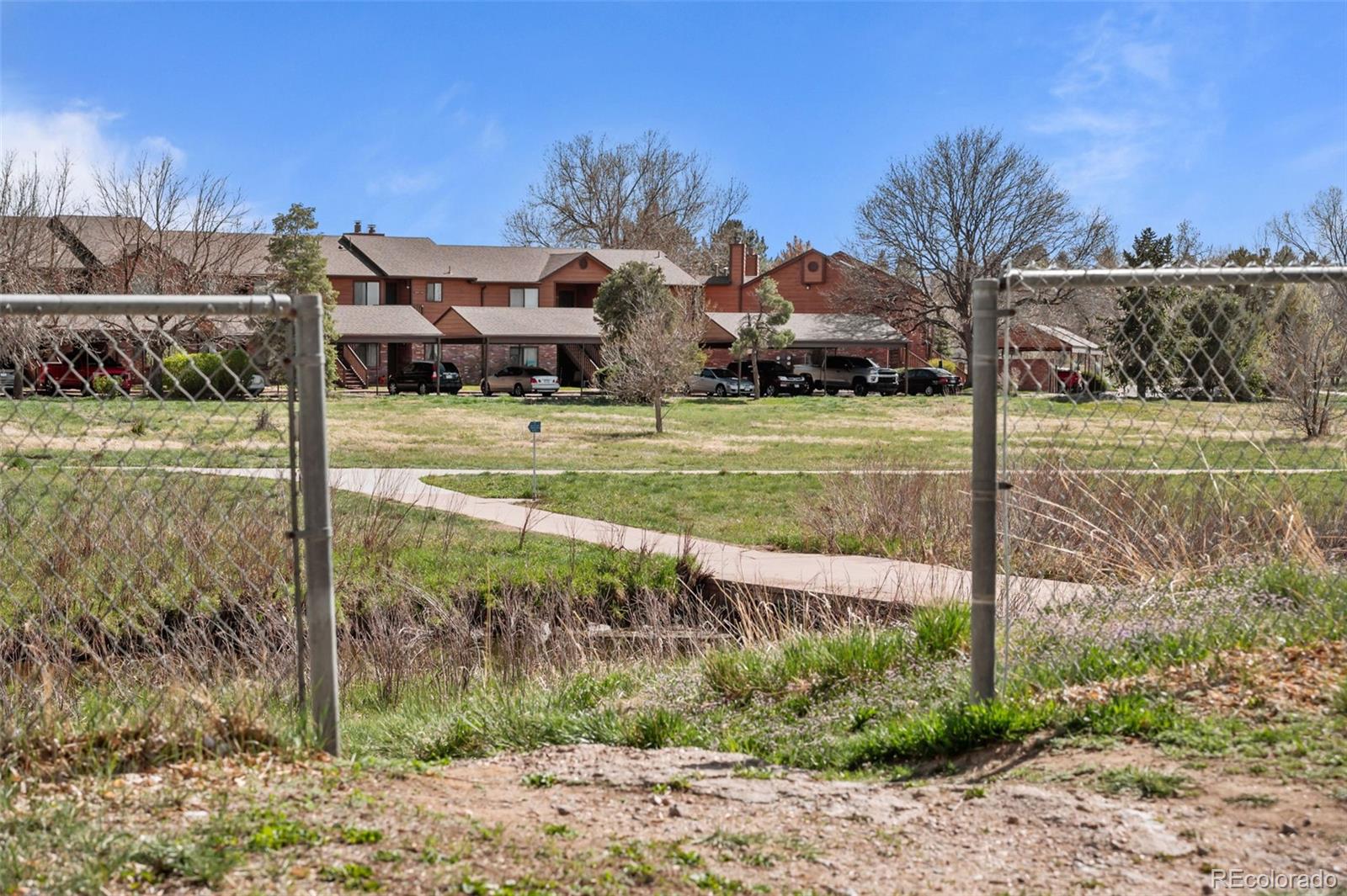 MLS Image #26 for 2165 s nucla way,aurora, Colorado
