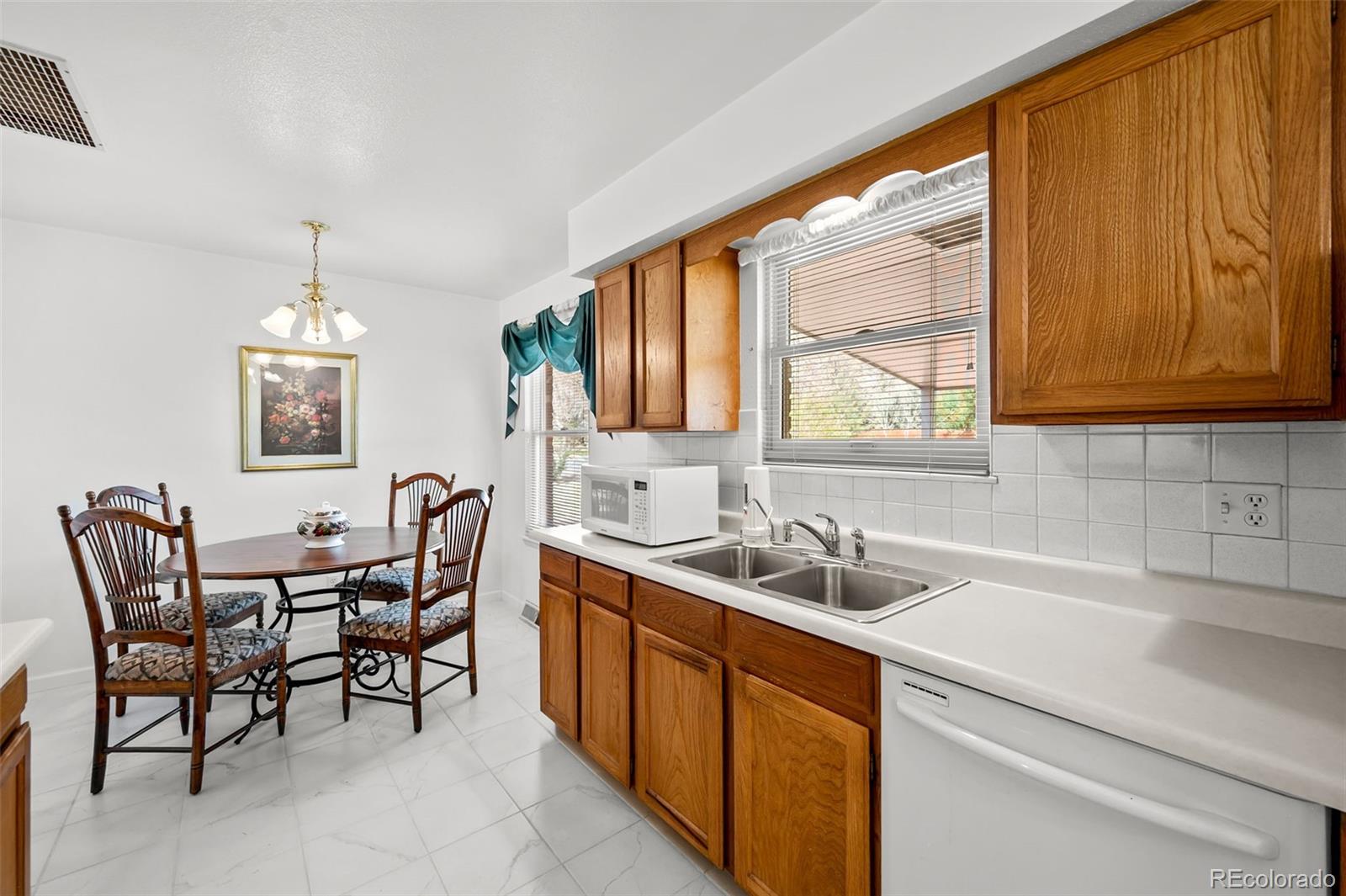 MLS Image #7 for 2165 s nucla way,aurora, Colorado