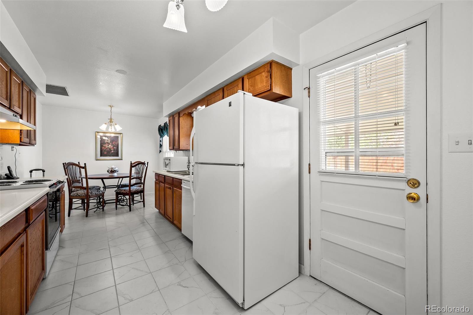 MLS Image #9 for 2165 s nucla way,aurora, Colorado