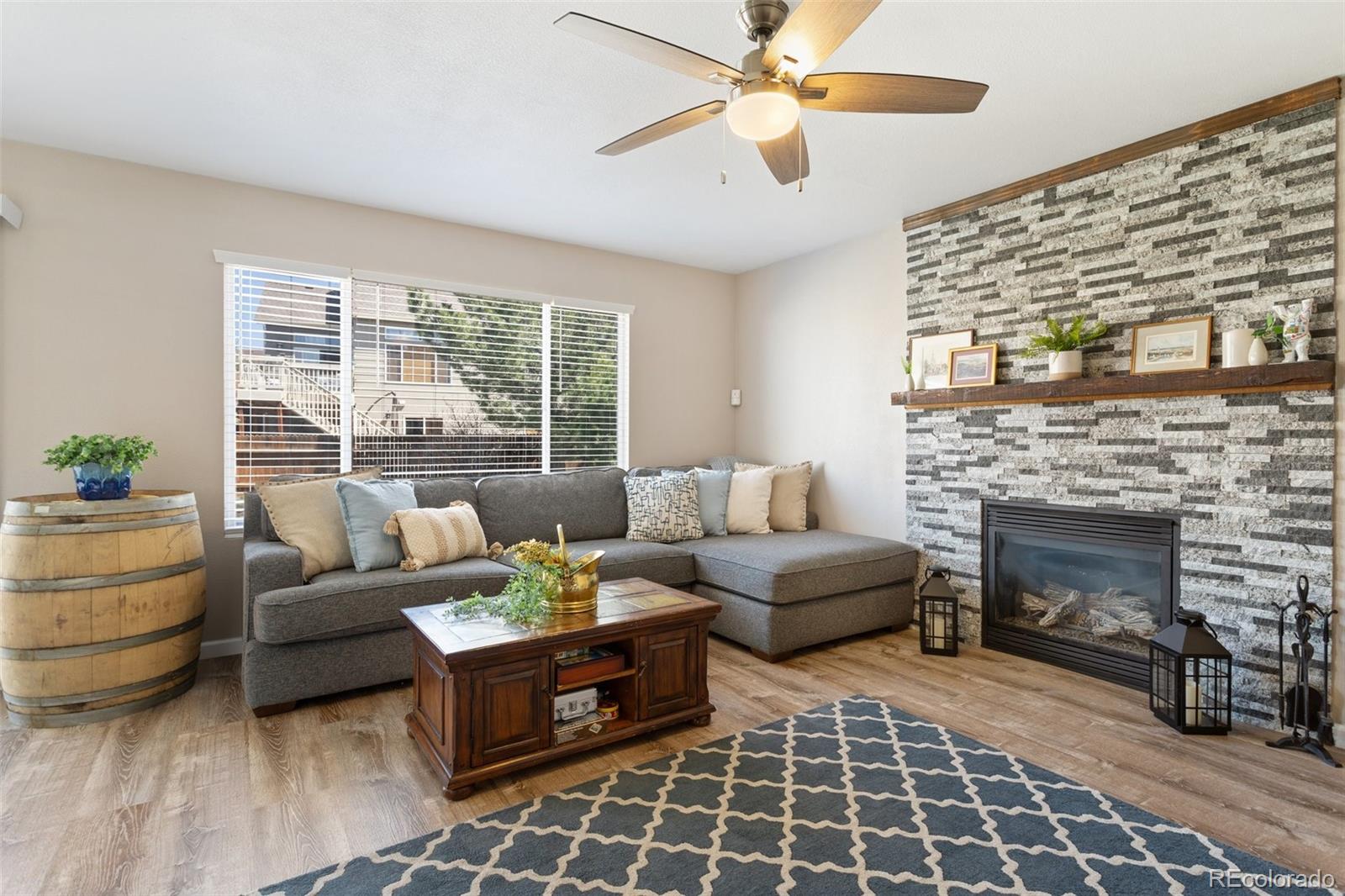 MLS Image #7 for 4319  hickory hollow drive,colorado springs, Colorado