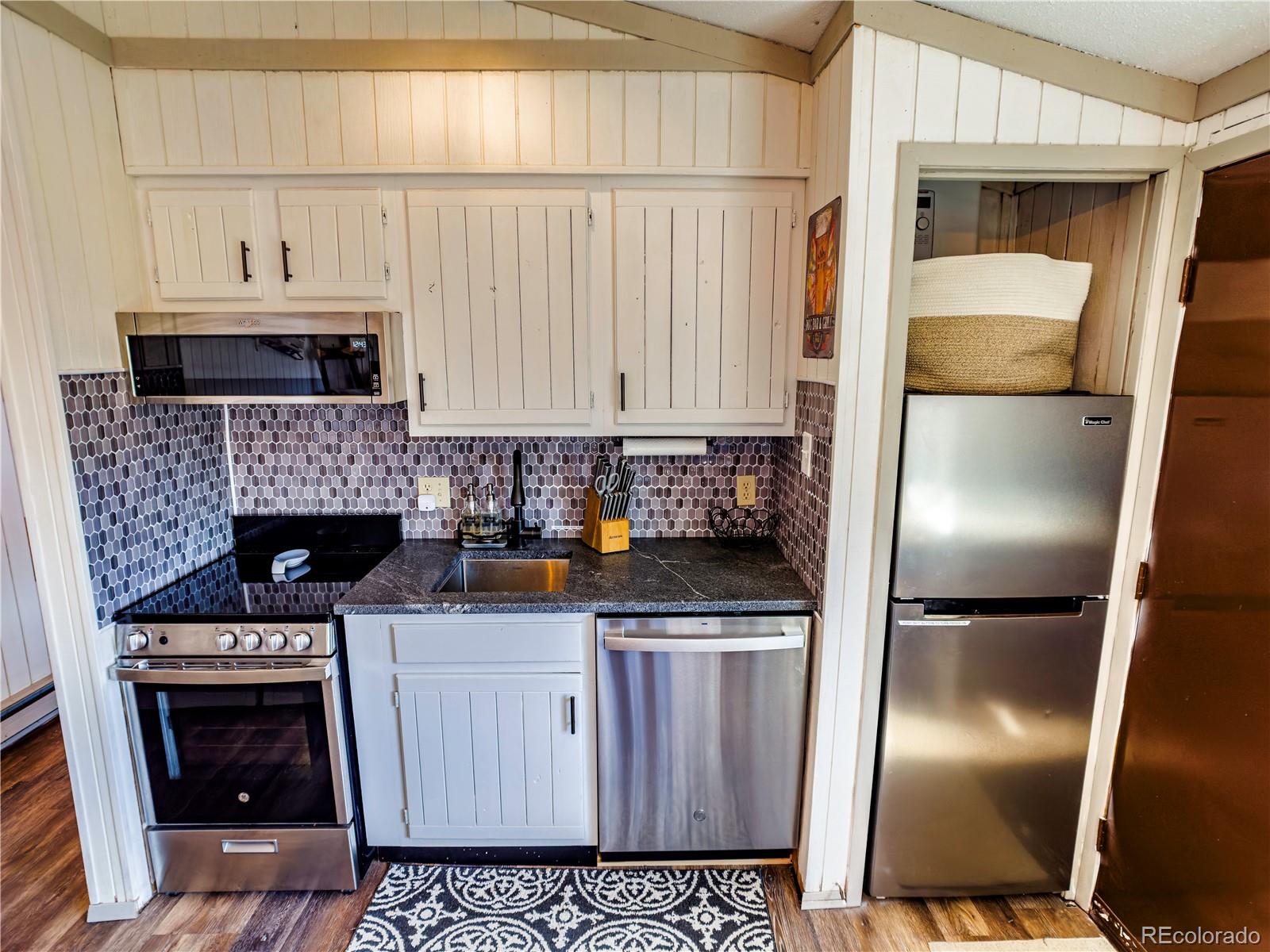 MLS Image #2 for 1420  panadero avenue,la veta, Colorado