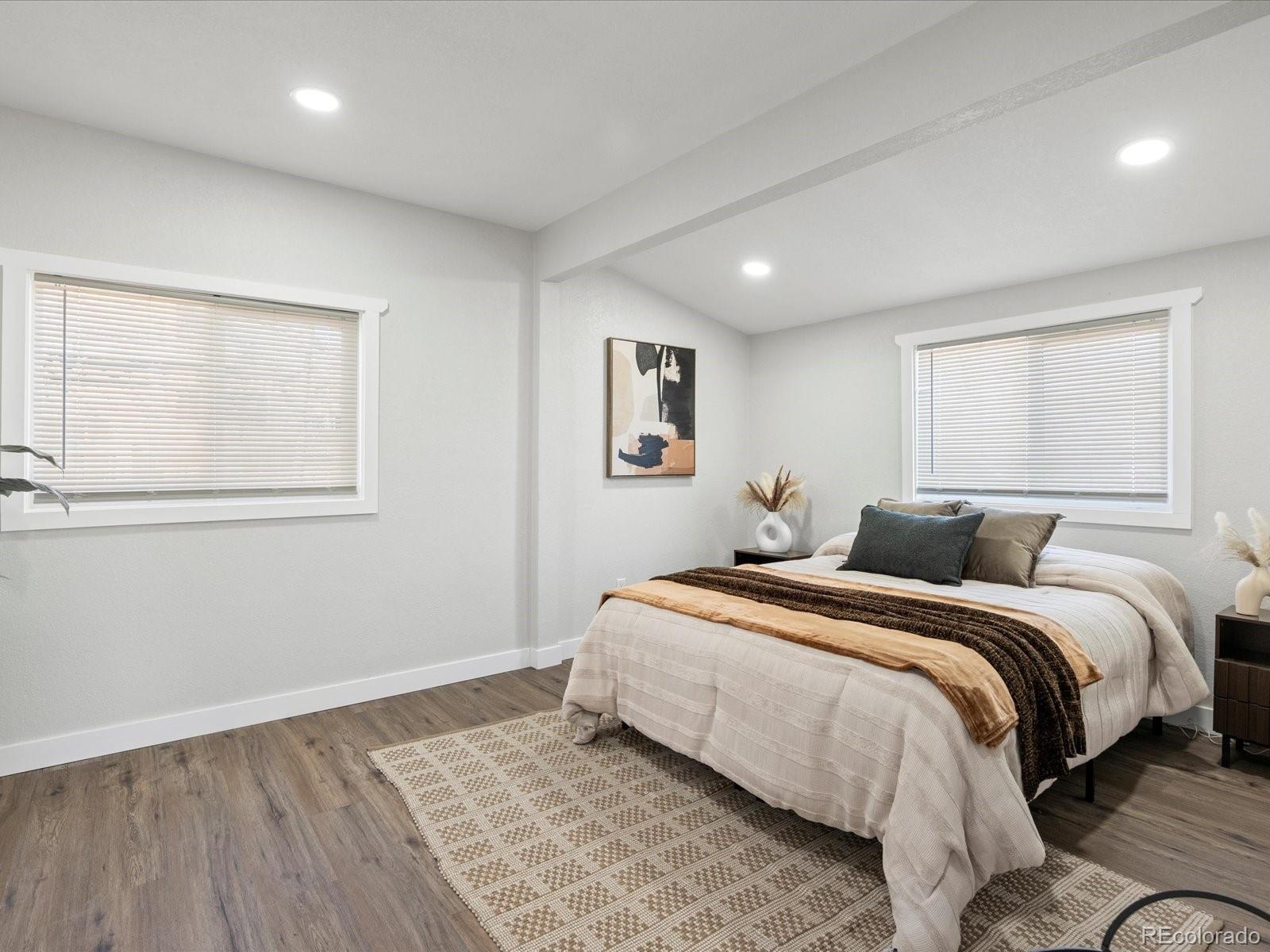 MLS Image #17 for 355  perry street,denver, Colorado