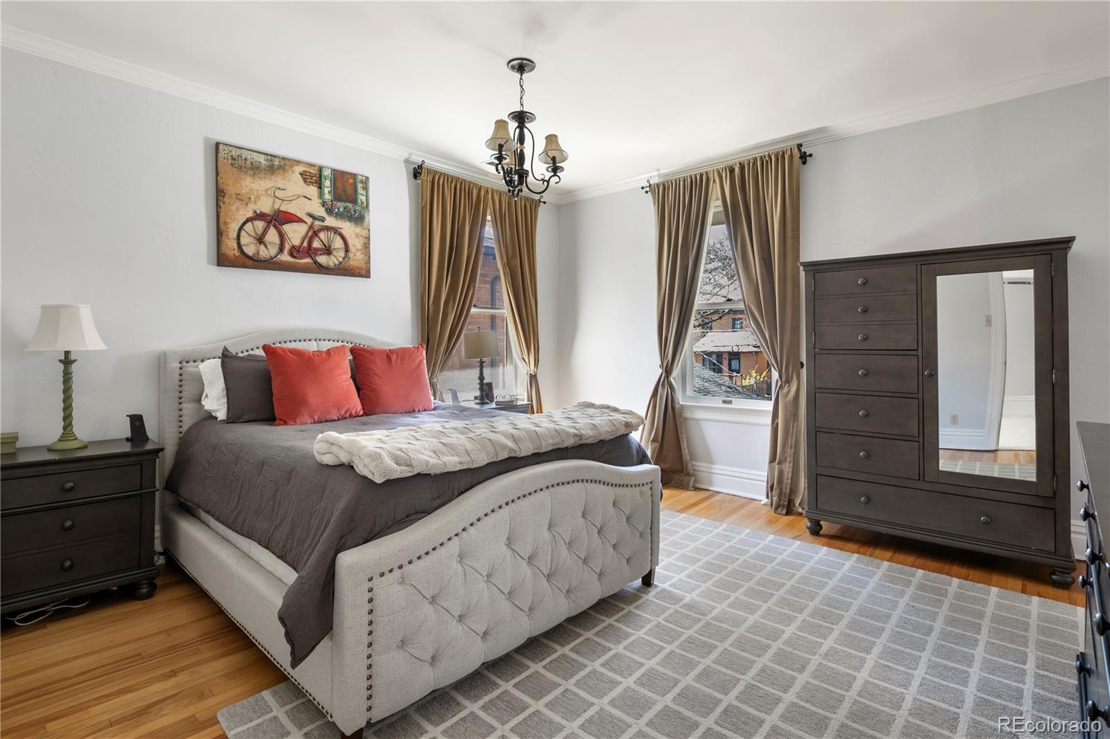 MLS Image #16 for 1265  saint paul street,denver, Colorado