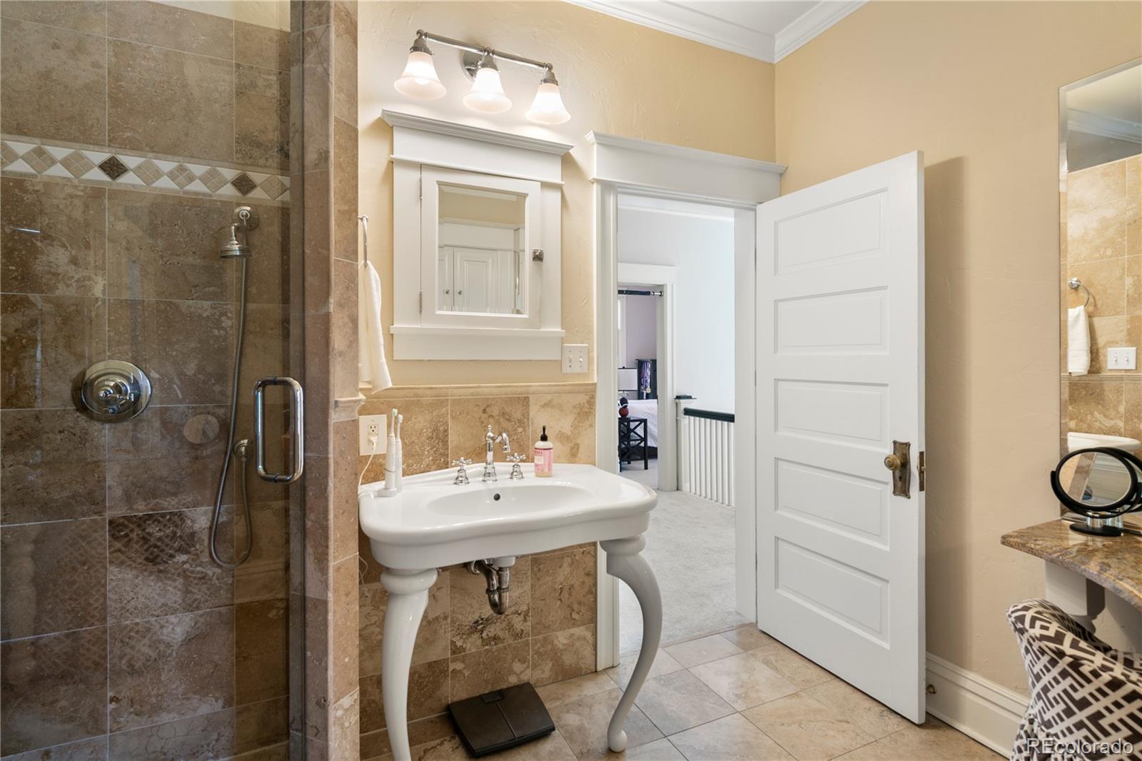 MLS Image #18 for 1265  saint paul street,denver, Colorado