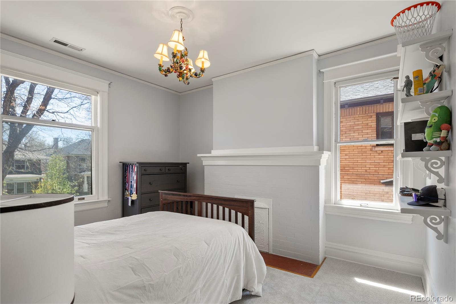MLS Image #20 for 1265  saint paul street,denver, Colorado