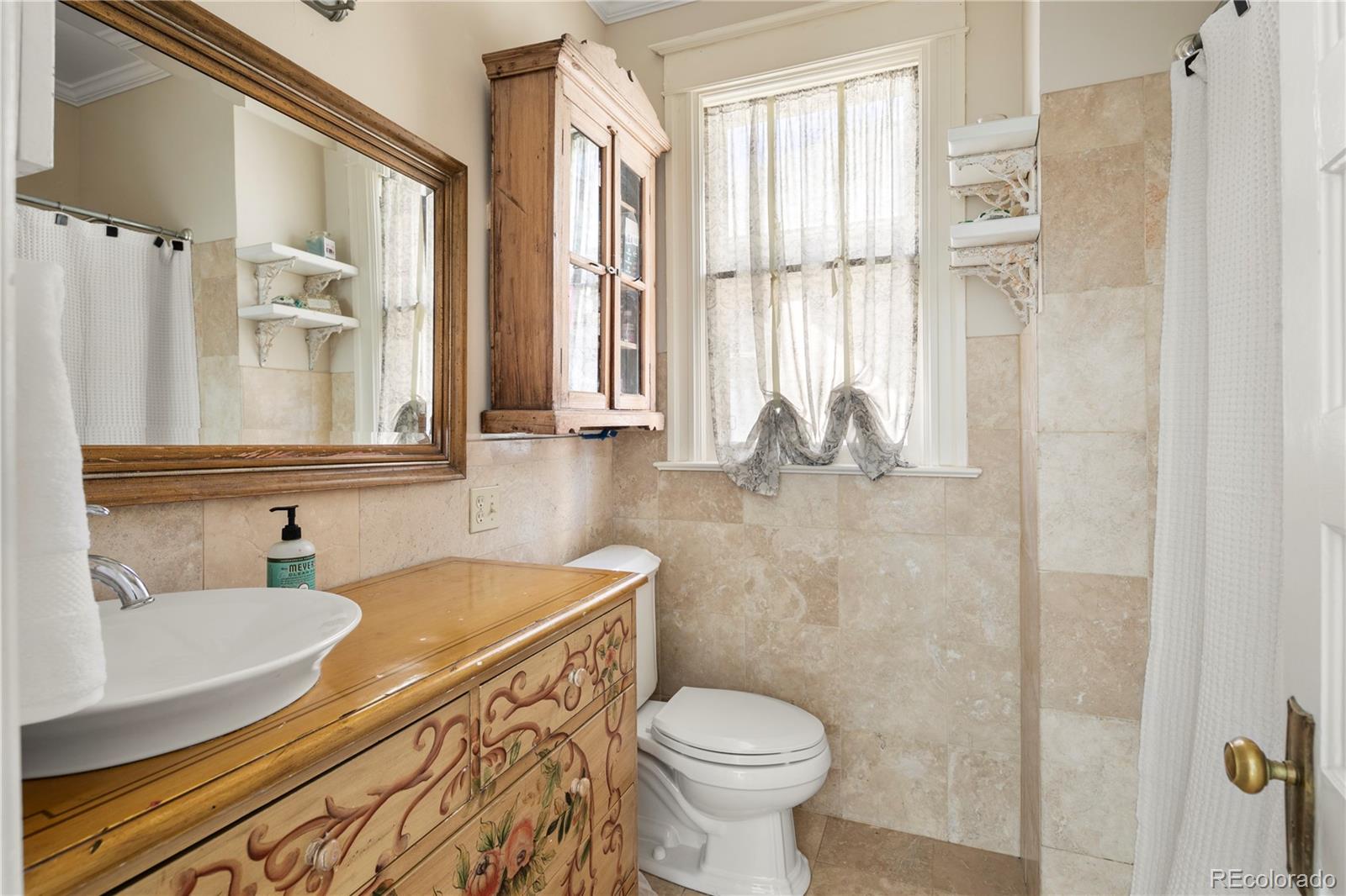 MLS Image #21 for 1265  saint paul street,denver, Colorado