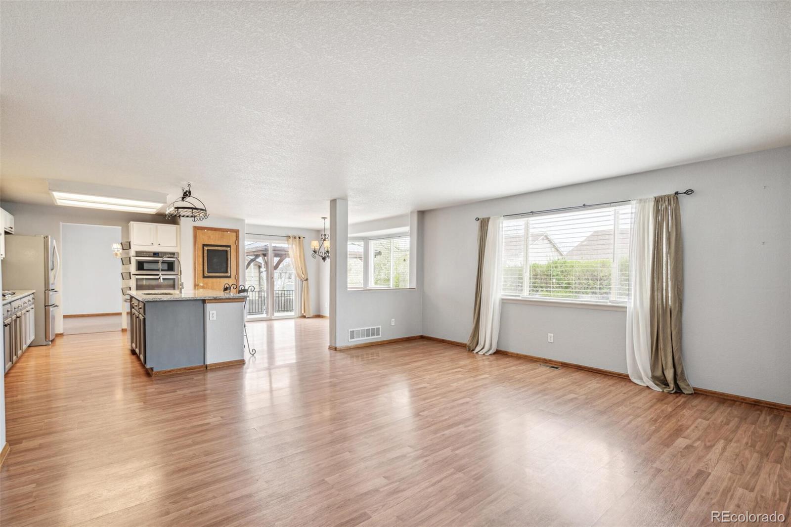MLS Image #13 for 13955  grape street,thornton, Colorado
