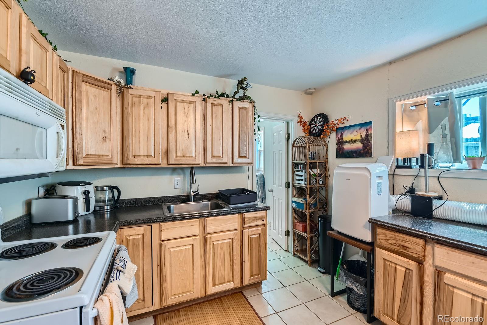 MLS Image #34 for 347  bannock street,denver, Colorado