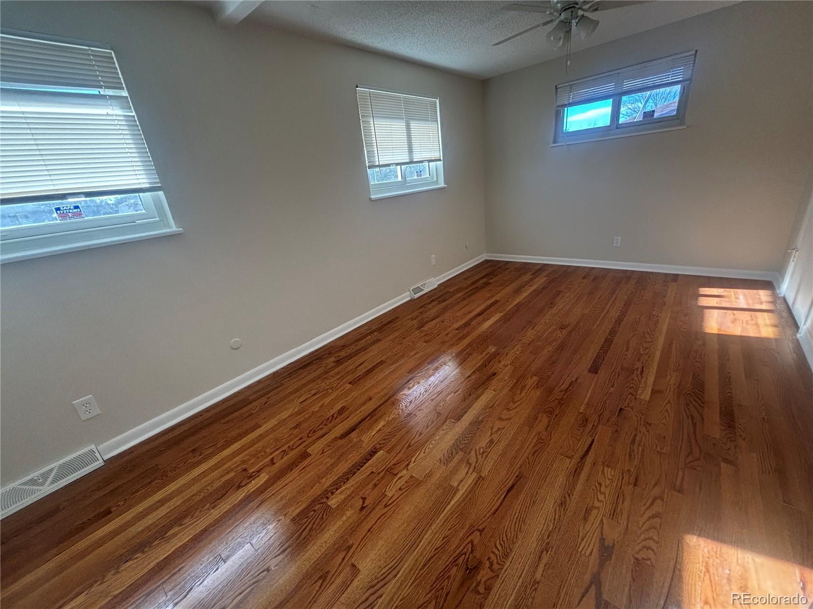 MLS Image #10 for 12457 e virginia place,aurora, Colorado