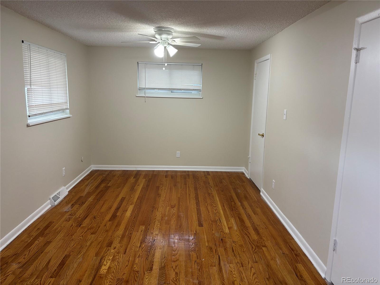 MLS Image #14 for 12457 e virginia place,aurora, Colorado