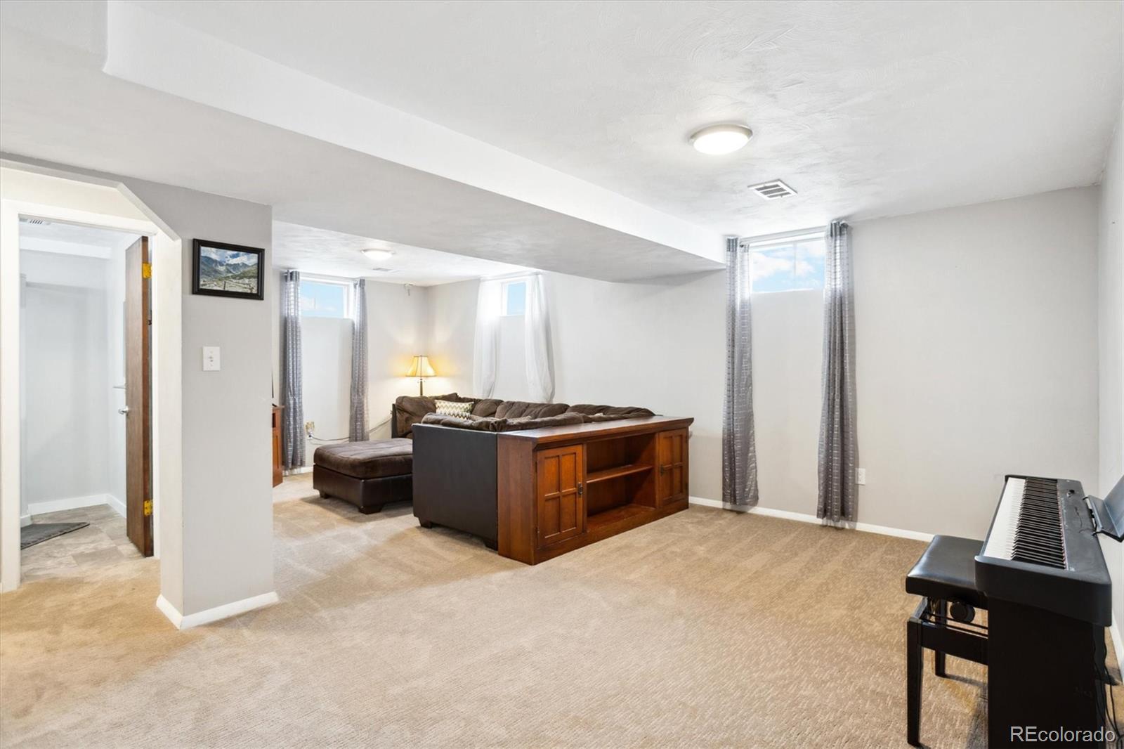 MLS Image #15 for 2060  kendall street,edgewater, Colorado