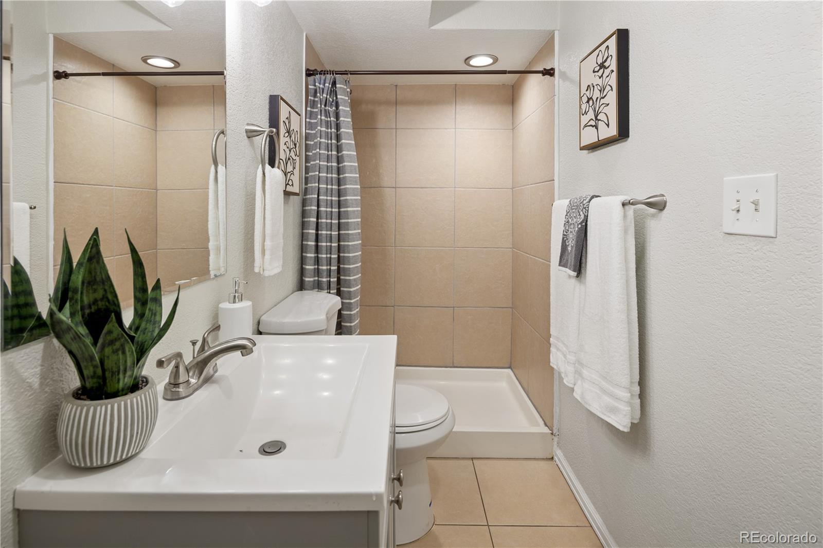 MLS Image #26 for 63  perry street,denver, Colorado