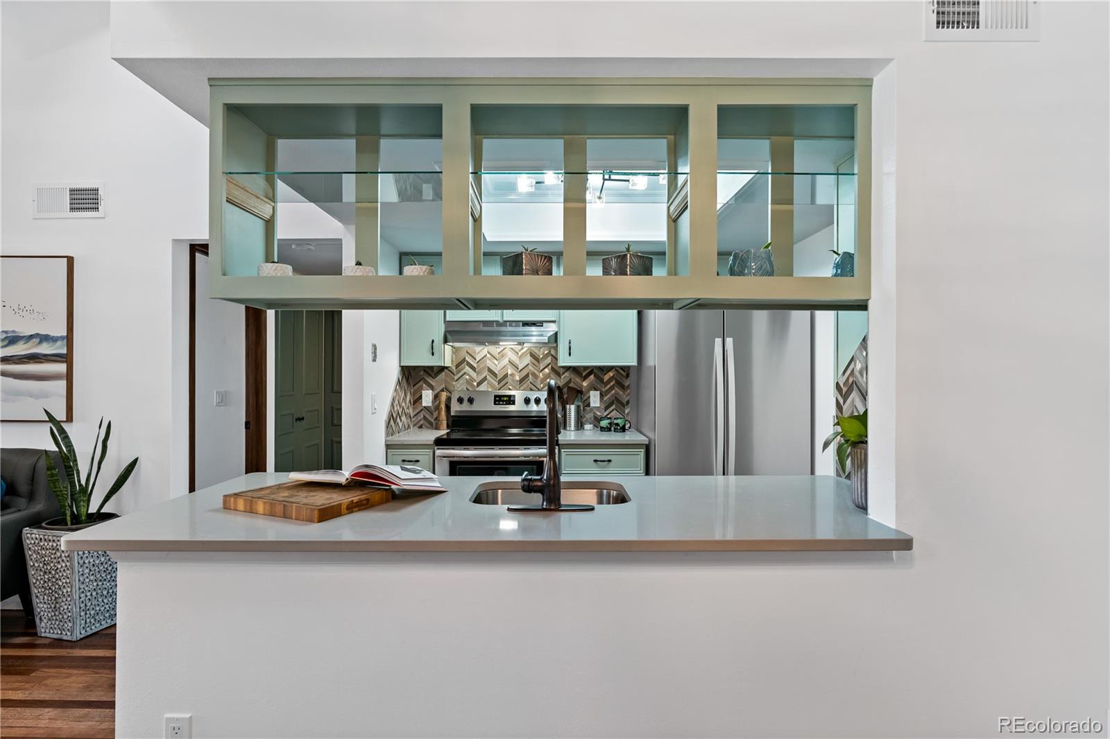 MLS Image #4 for 7770 w 87th drive,arvada, Colorado