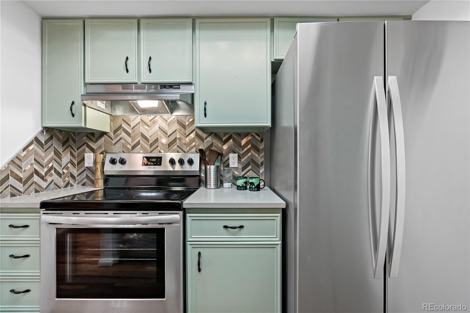 MLS Image #5 for 7770 w 87th drive,arvada, Colorado