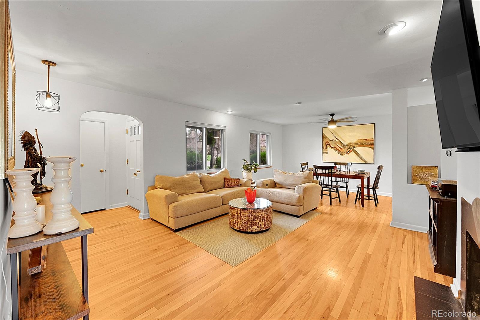 MLS Image #5 for 1935  oneida street,denver, Colorado