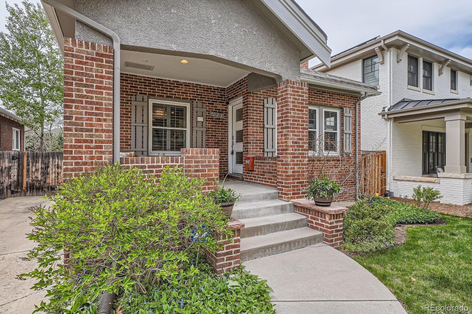 MLS Image #3 for 1023 s high street,denver, Colorado