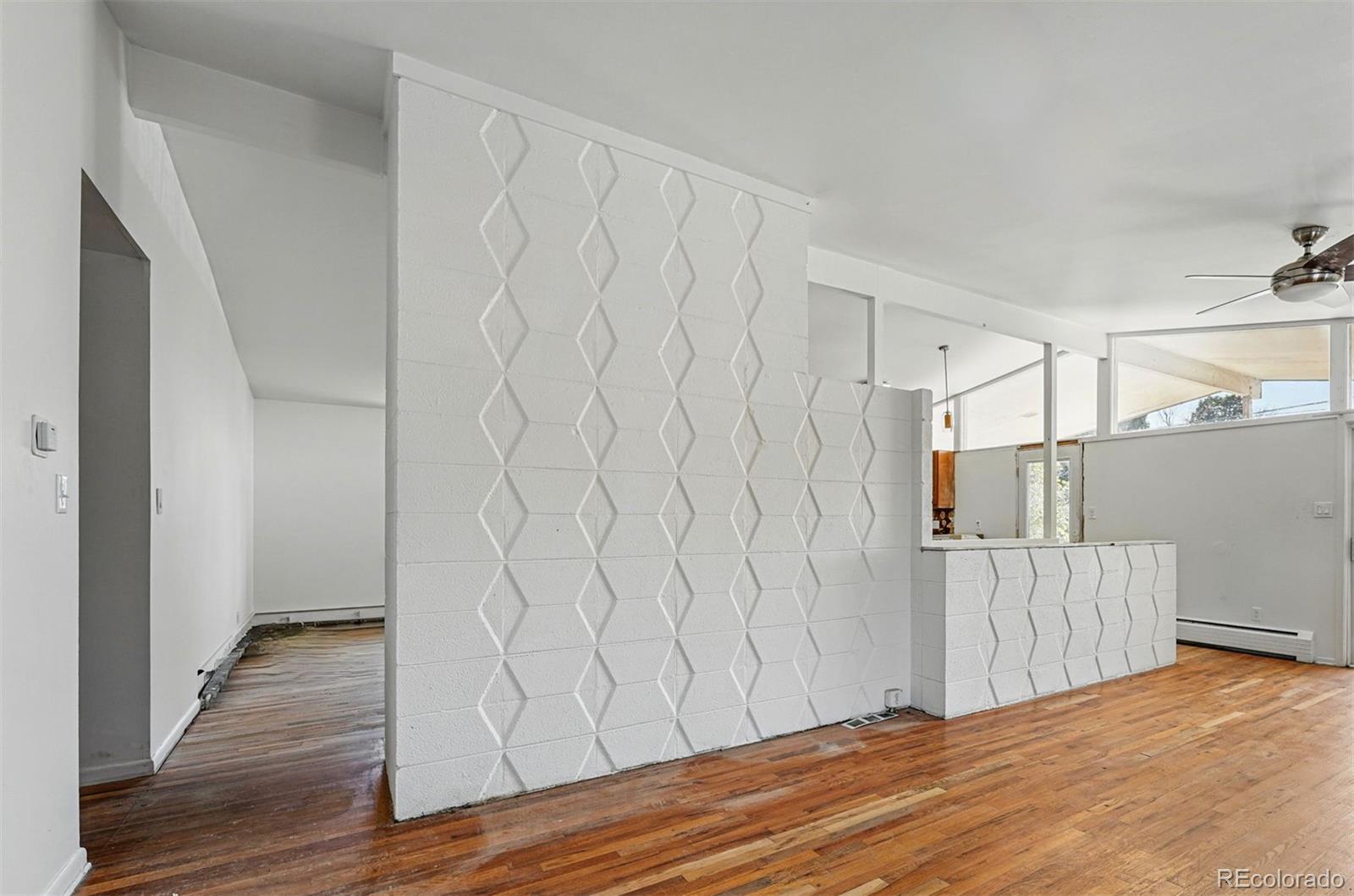 MLS Image #4 for 1573 s dexter way,denver, Colorado
