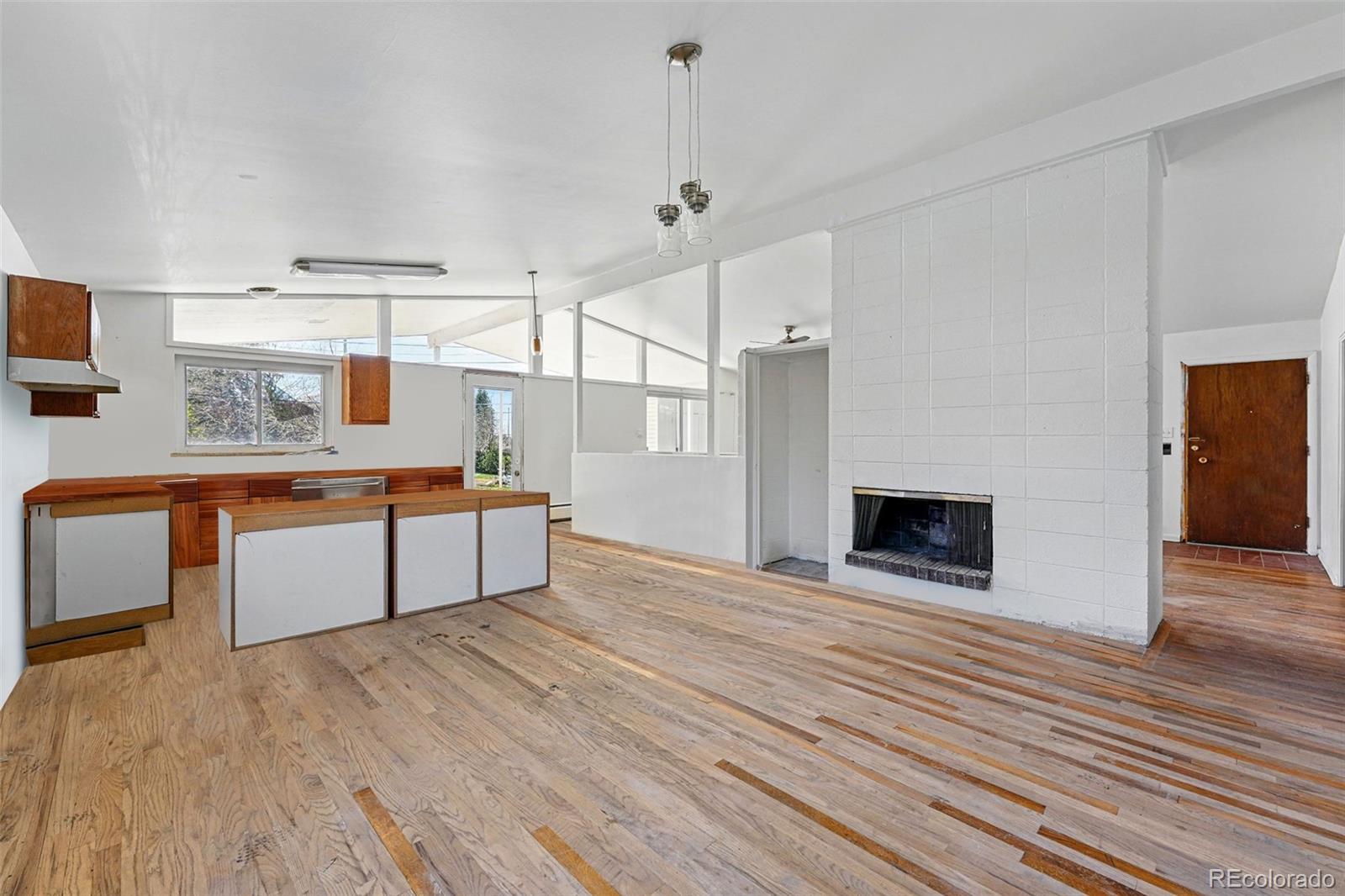 MLS Image #9 for 1573 s dexter way,denver, Colorado