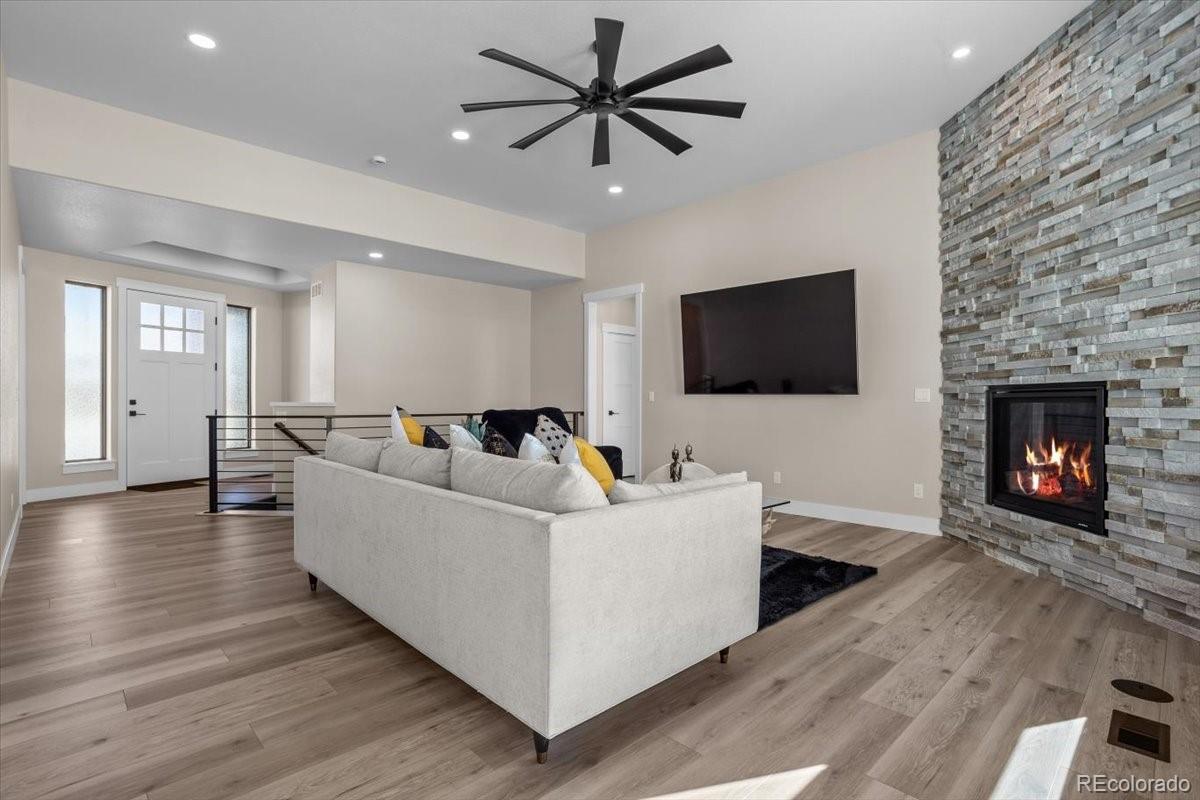 MLS Image #11 for 1291  swan peter drive,berthoud, Colorado