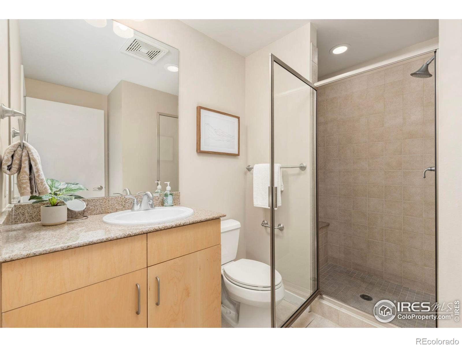 MLS Image #13 for 3601  arapahoe avenue,boulder, Colorado