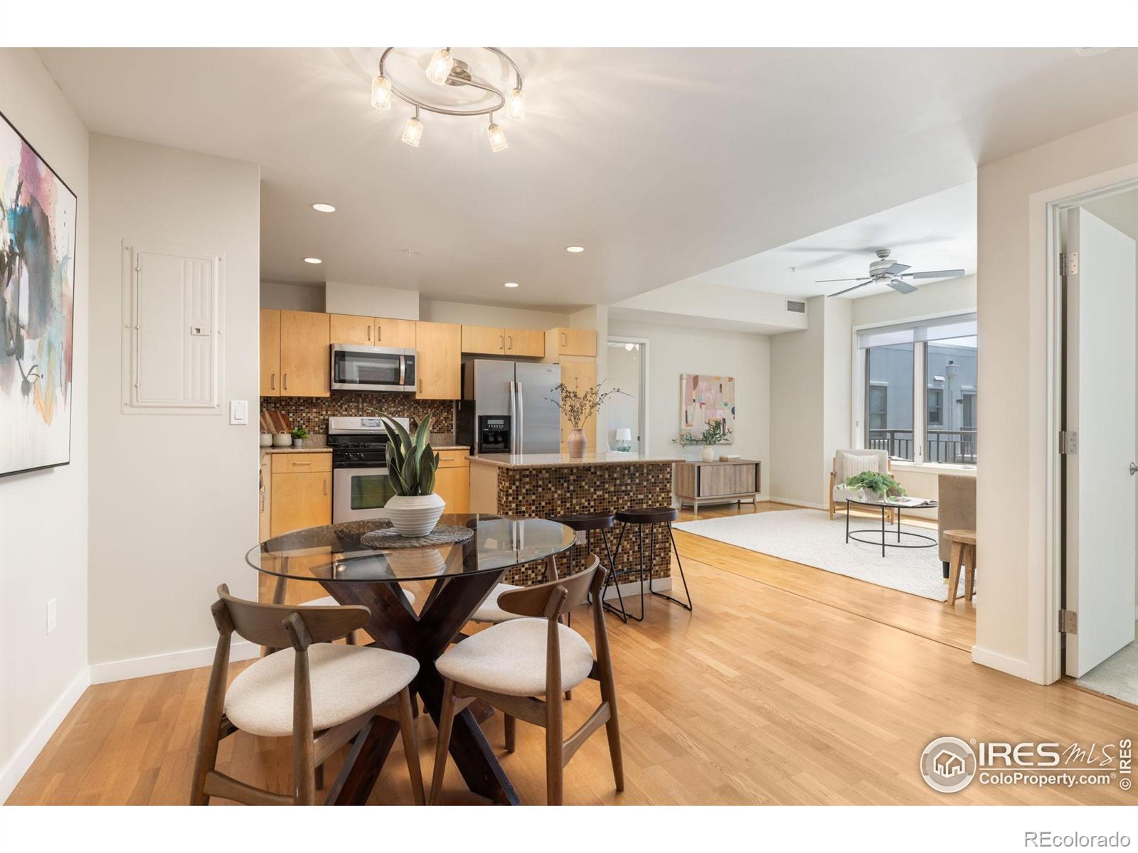 MLS Image #7 for 3601  arapahoe avenue,boulder, Colorado
