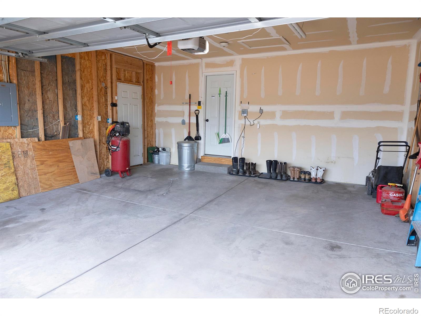 MLS Image #16 for 2003  beech avenue,greeley, Colorado
