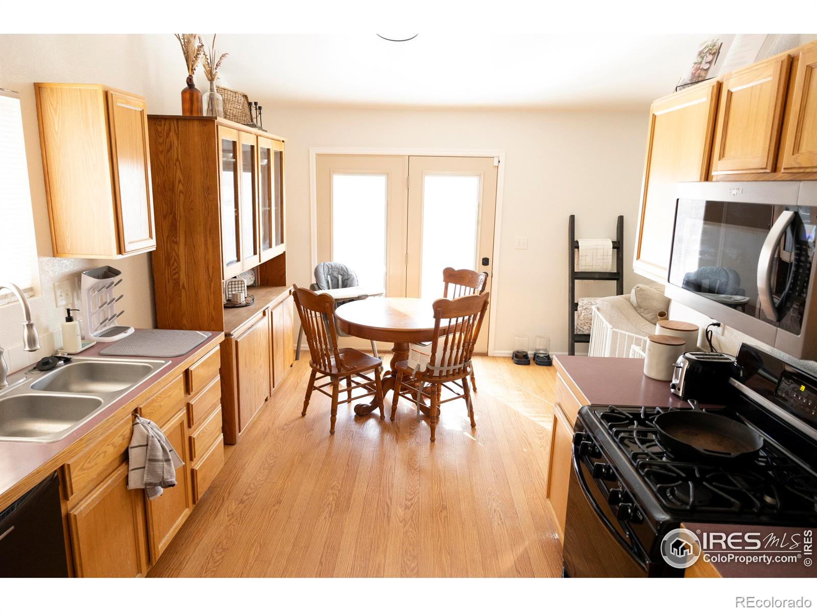 MLS Image #8 for 2003  beech avenue,greeley, Colorado