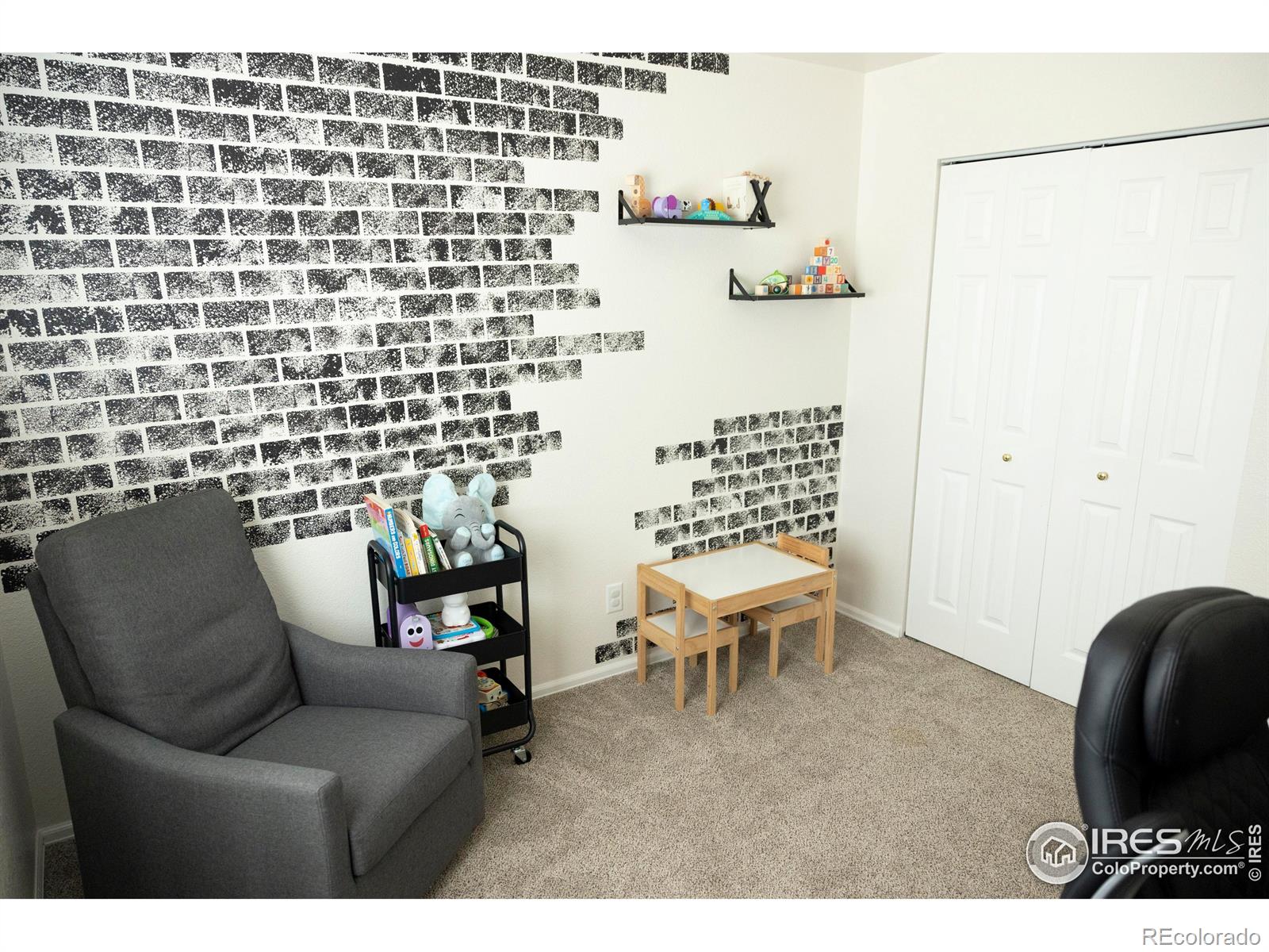 MLS Image #9 for 2003  beech avenue,greeley, Colorado