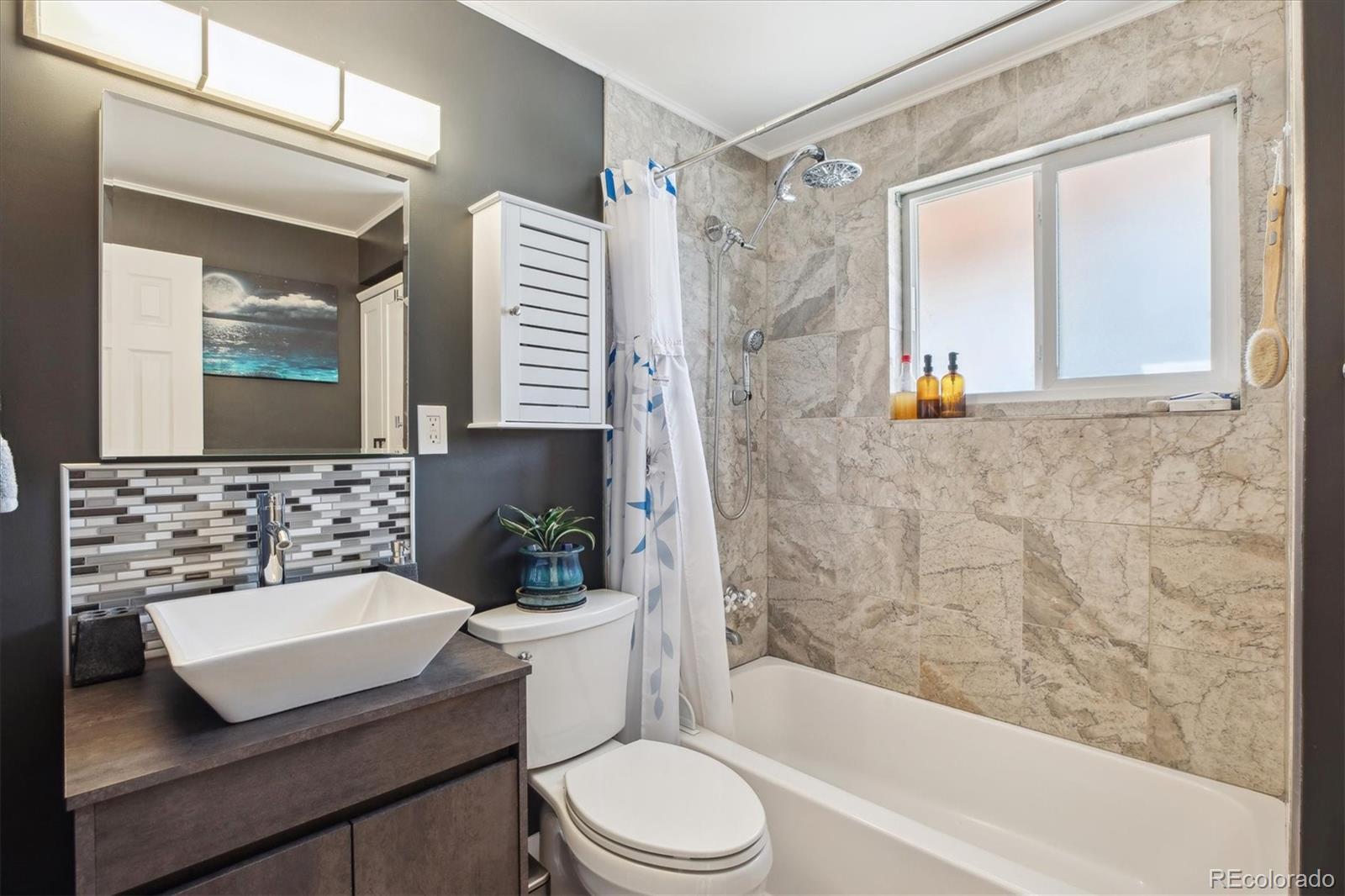 MLS Image #13 for 2060 s lowell boulevard,denver, Colorado