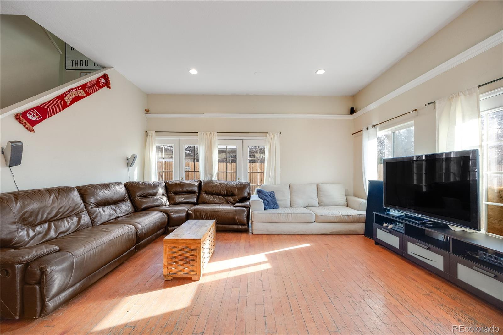 MLS Image #6 for 2047 s franklin street,denver, Colorado
