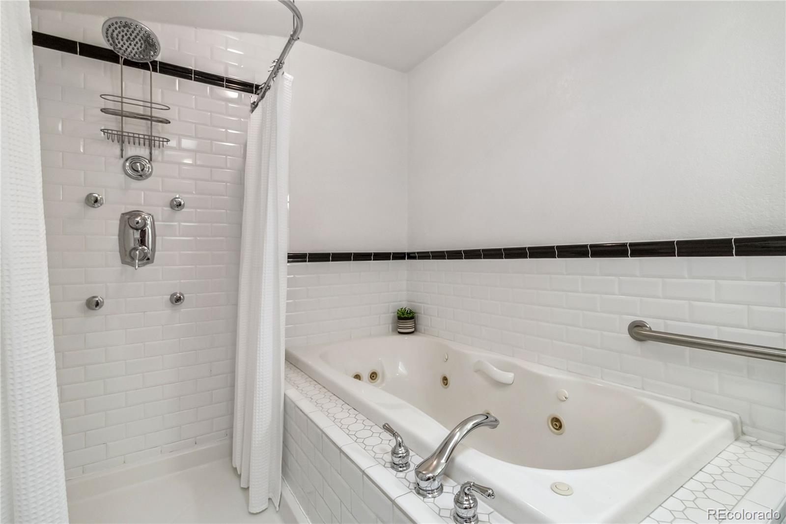MLS Image #27 for 3777  newton street,denver, Colorado