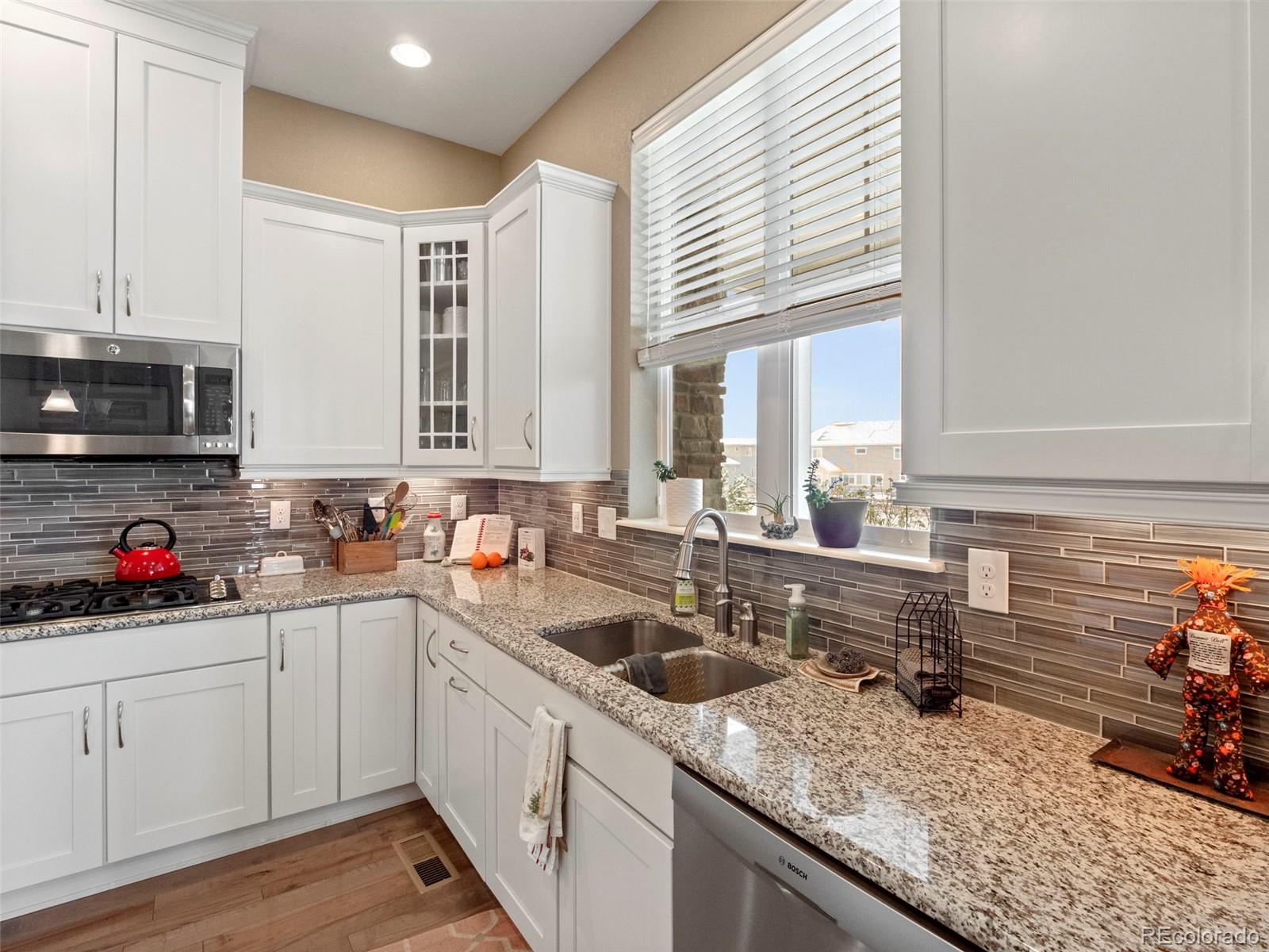 MLS Image #8 for 16406 w 85th lane,arvada, Colorado